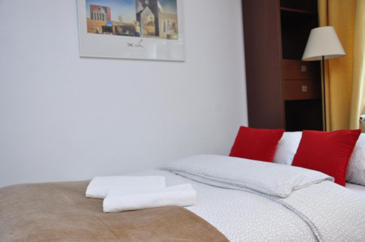 Prudentia Apartments Moko Economy Warsaw Luaran gambar